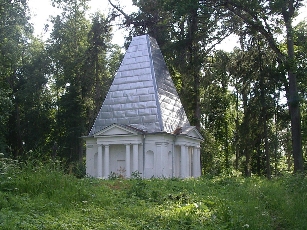 Mensenkampff Chapel景点图片