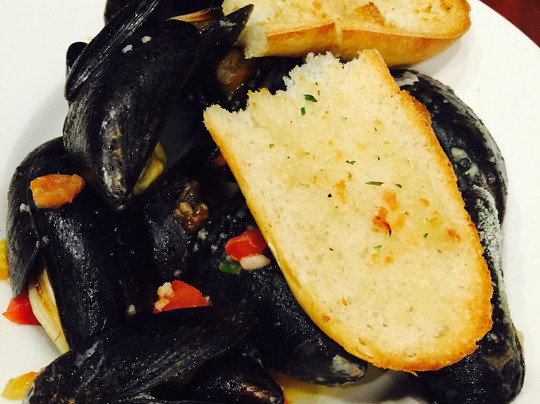 曼斯费尔德餐馆和美食-Fresh Catch Restaurant and Sushi Bar