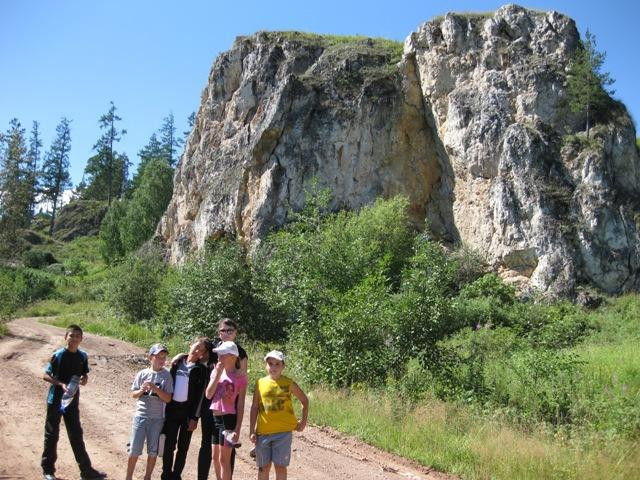 Severouralsk旅游景点-Gryunvalda Rock