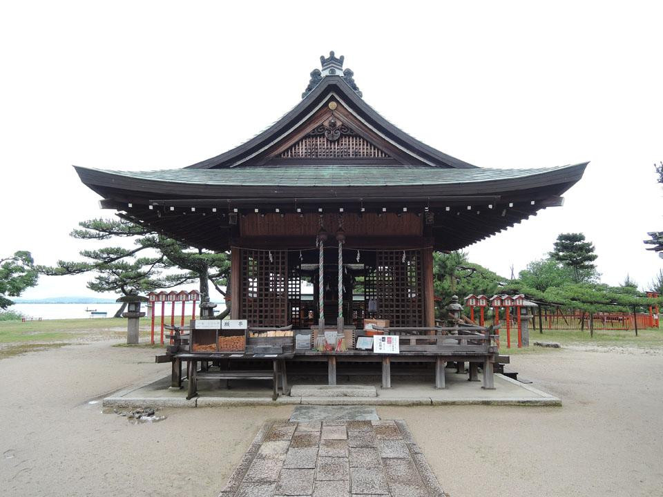 Karasaki Shrine-大津市必去景点