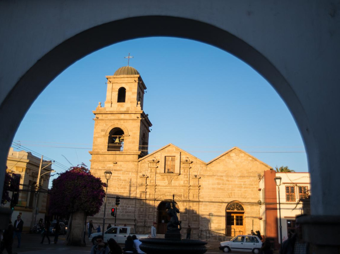 Iglesia San Francisco de Asis景点图片