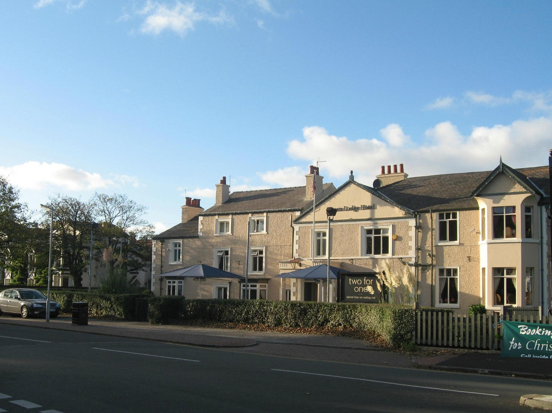 The Offical Green Lodge Hotel