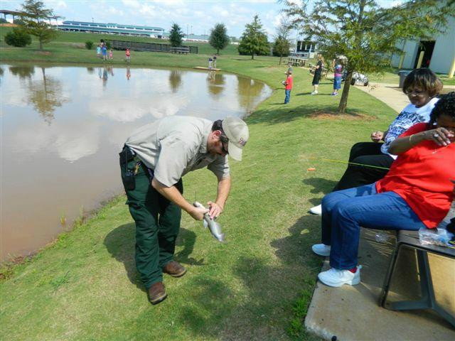 Go Fish Education Center-Perry必去景点