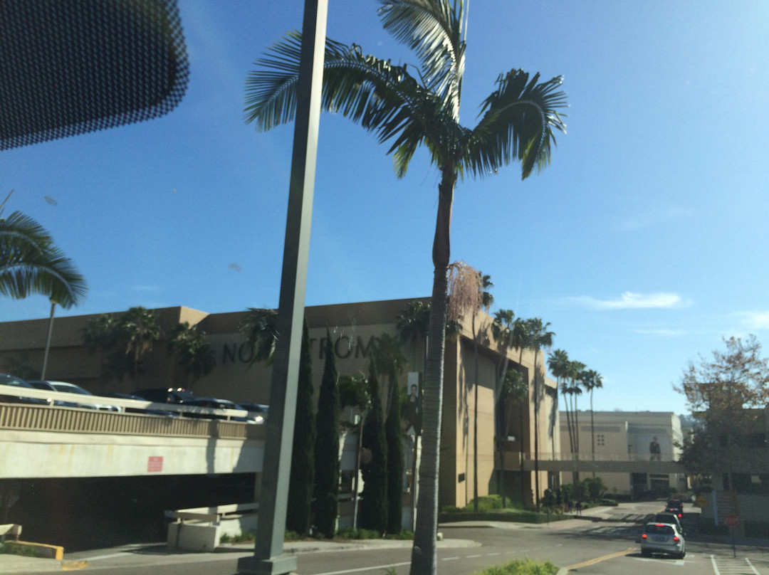 时尚河谷购物中心-圣地亚哥必去景点