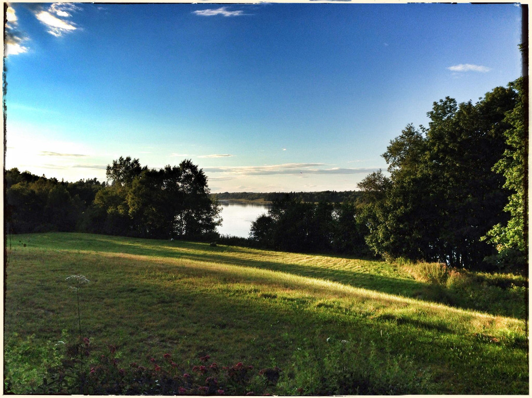 The Red Barn Motel主图