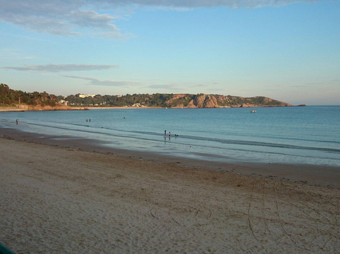 St. Brelade's Bay Beach-圣布雷拉德必去景点