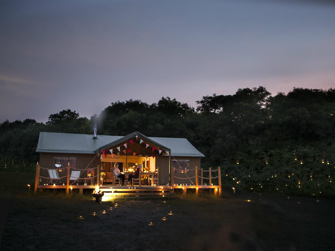 Lantern & Larks - Sweffling Hall