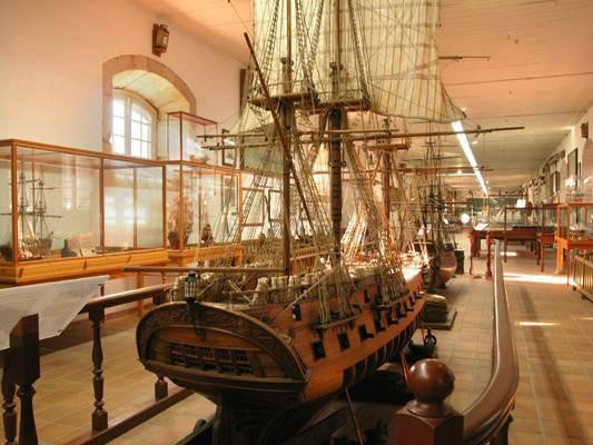 Museo Naval-费罗尔必去景点