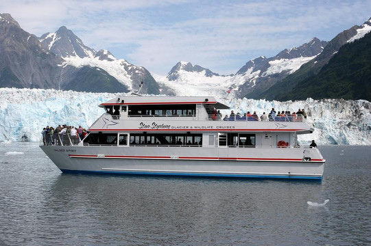 Stan Stephens Glacier & Wildlife Cruises-瓦尔迪兹必去景点