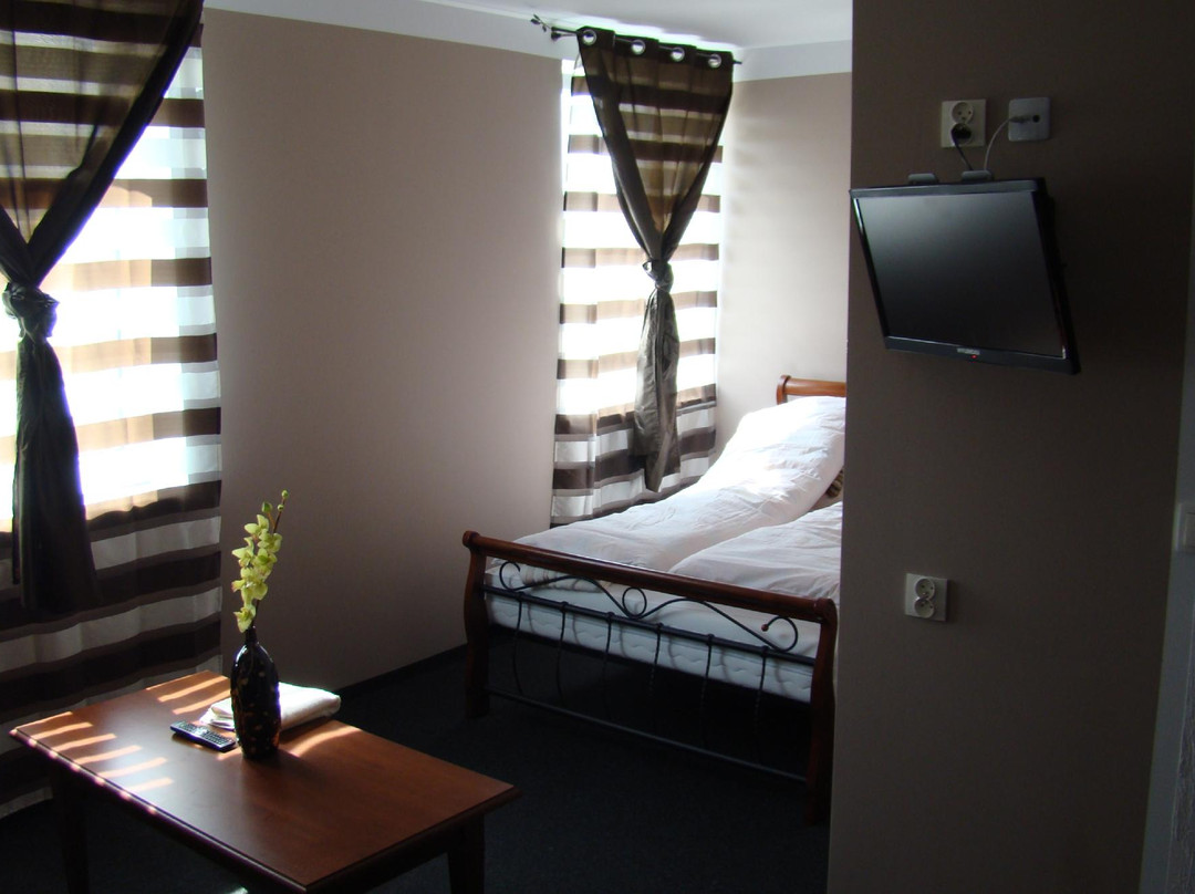 Studniska Dolne酒店住宿-Noclegi Stop and Sleep