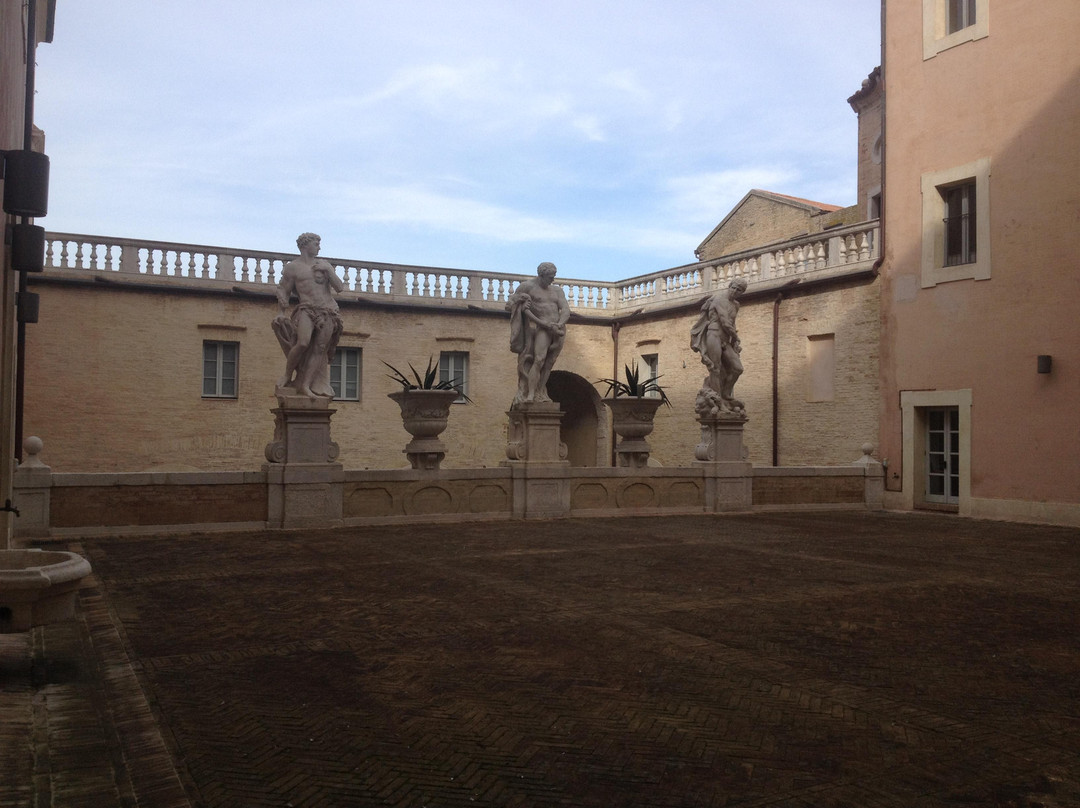 Musei Civici di Palazzo Buonaccorsi-马切拉塔必去景点
