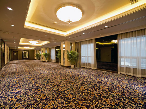 中油阳光大酒店主图