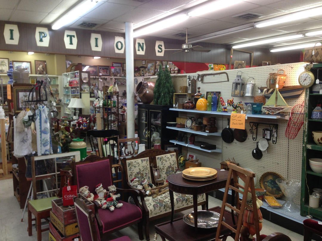 Olde Walker Drug Store Antique Mall-Attalla必去景点