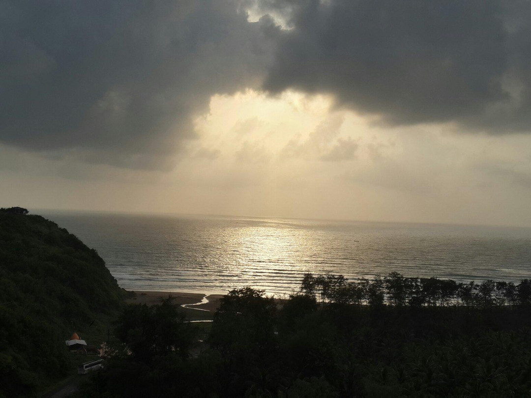 Bhatye Beach景点图片