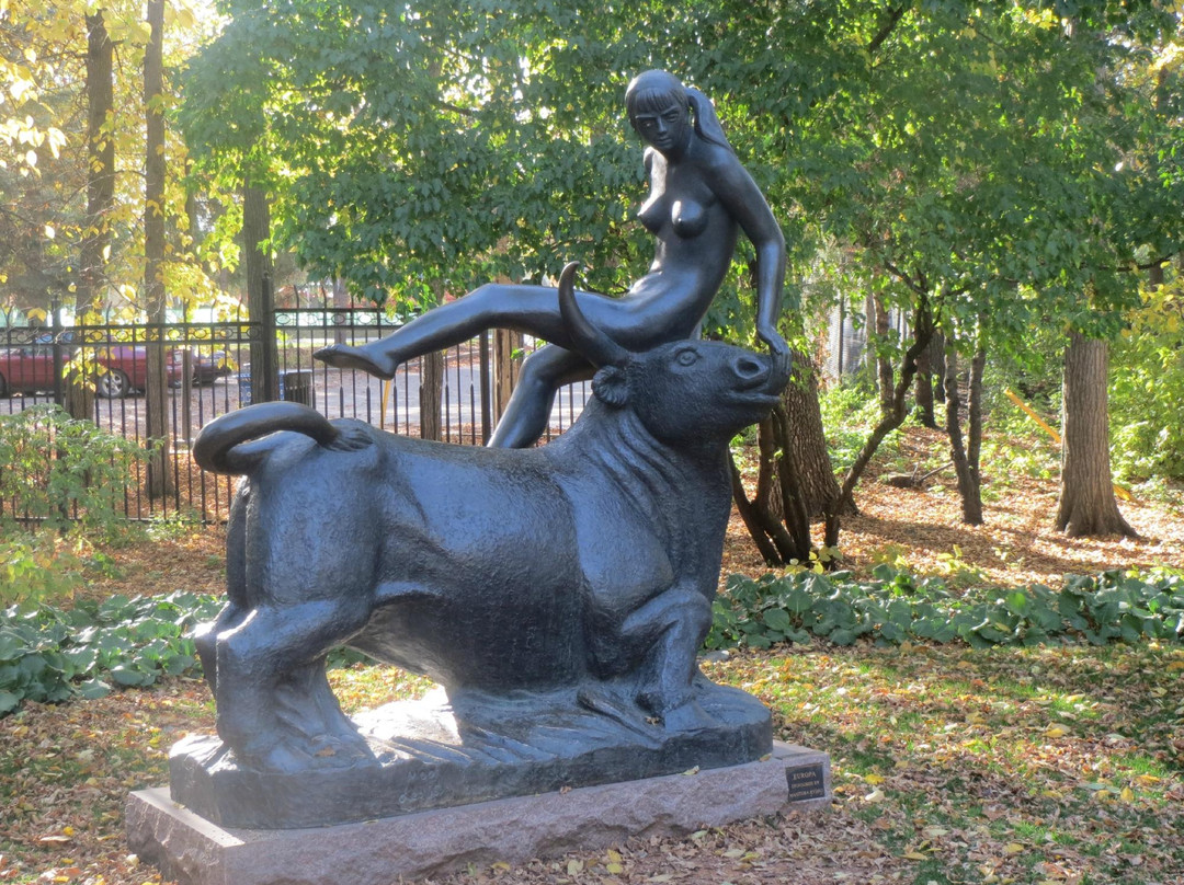 Leo Mol Sculpture Garden-温尼伯必去景点