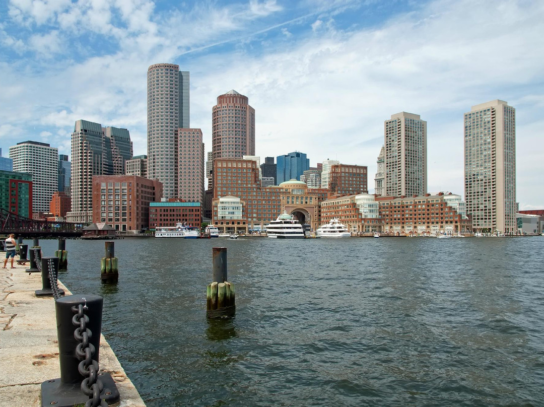 Boston Harborwalk景点图片