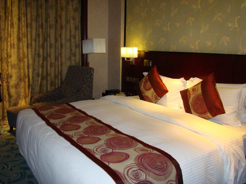 百瑞运河大饭店主图