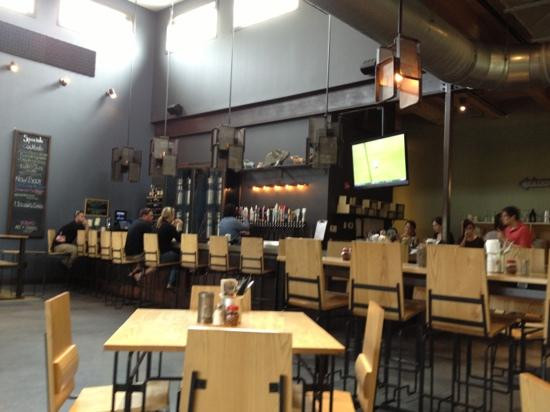 When Pigs Fly Company Store-Kittery必去景点