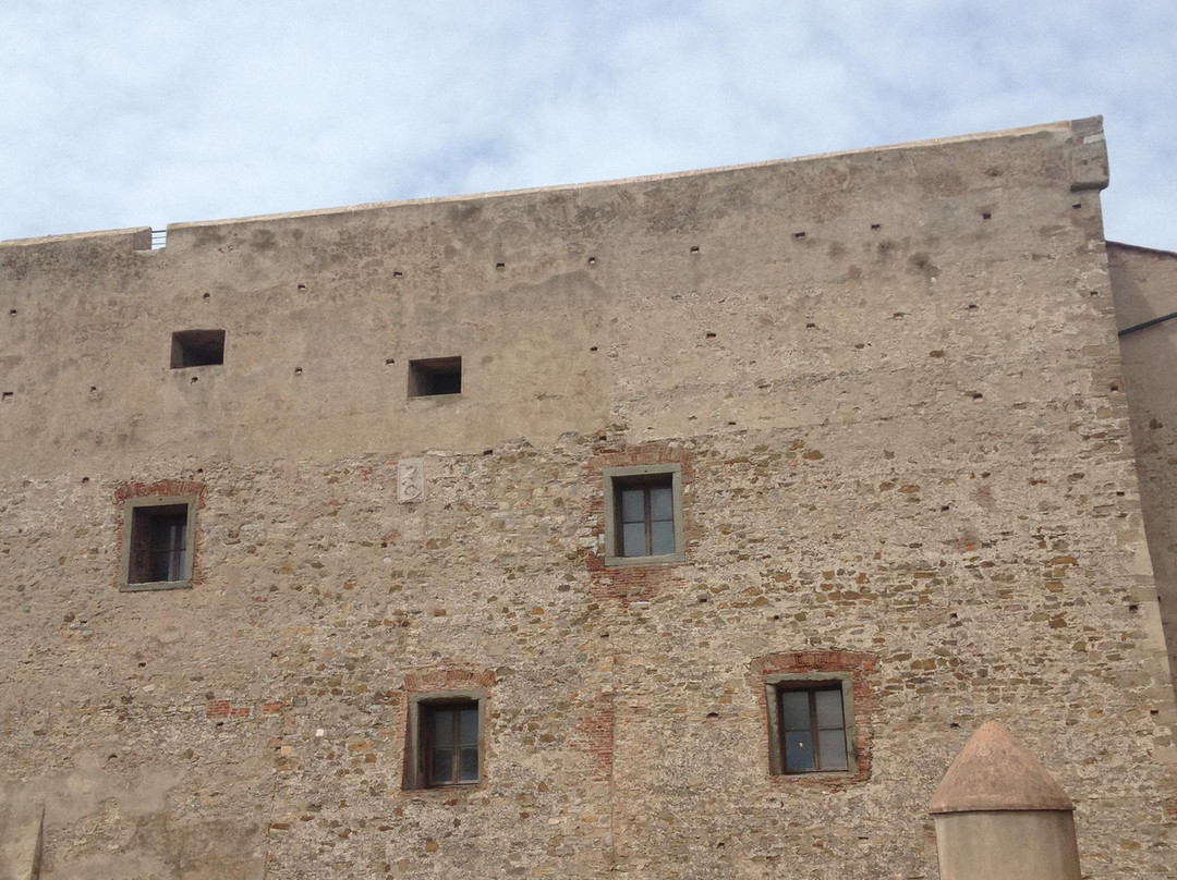 Museo Del Castello e Delle Ceramiche Medievali景点图片