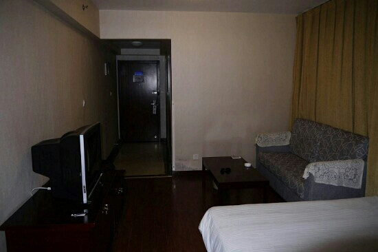 格林豪泰蓬莱自由港商务酒店主图