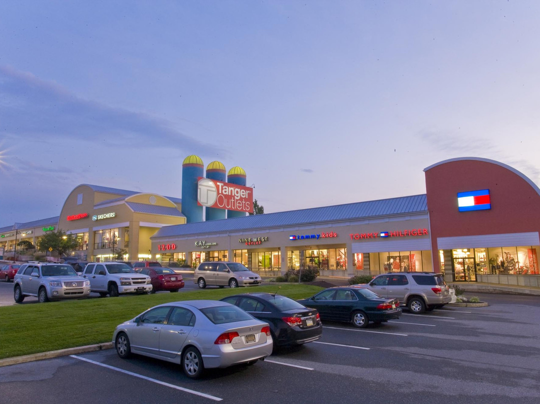 Tanger Outlets Lancaster景点图片