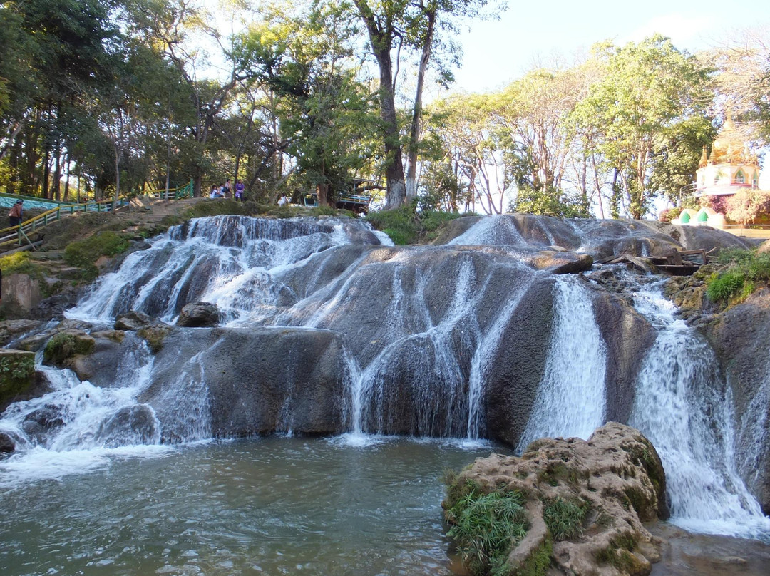 Hampshire Falls and Caves (Pwe Kauk)-彬乌伦必去景点