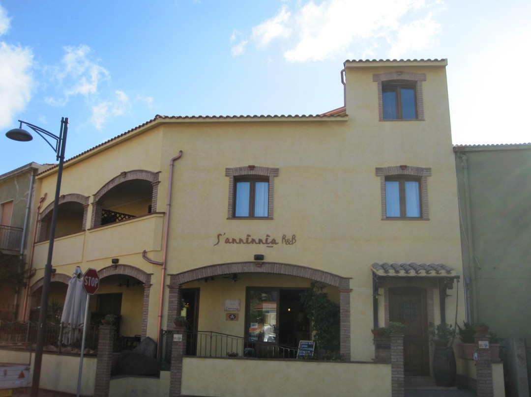 Gonnesa酒店住宿-S'anninnia Rooms