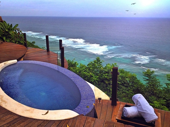 卡尔玛坎德拉酒店-昂格桑必去景点