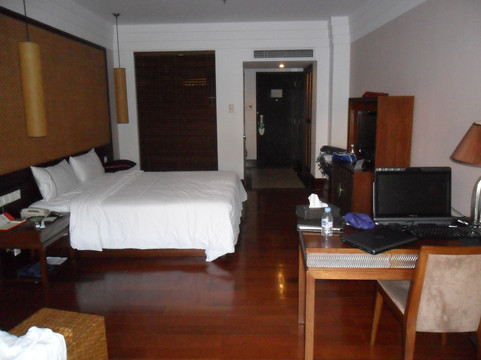 海口五指山国际温泉酒店（骑楼老街日月广场免税店）主图