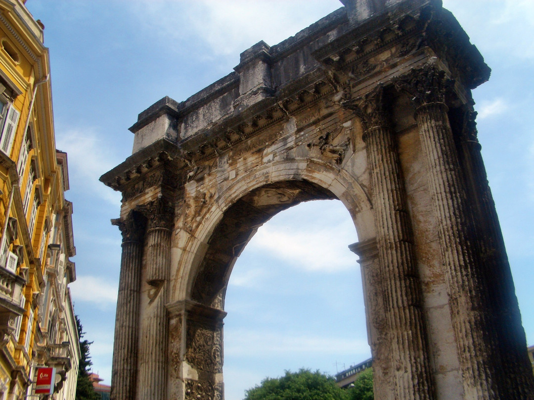 Arco dei Sergi-普拉必去景点