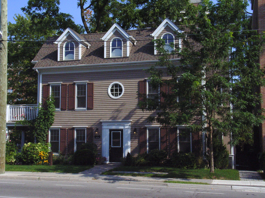 Walnut House B&B