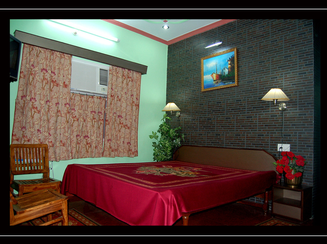 Hotel Maurya