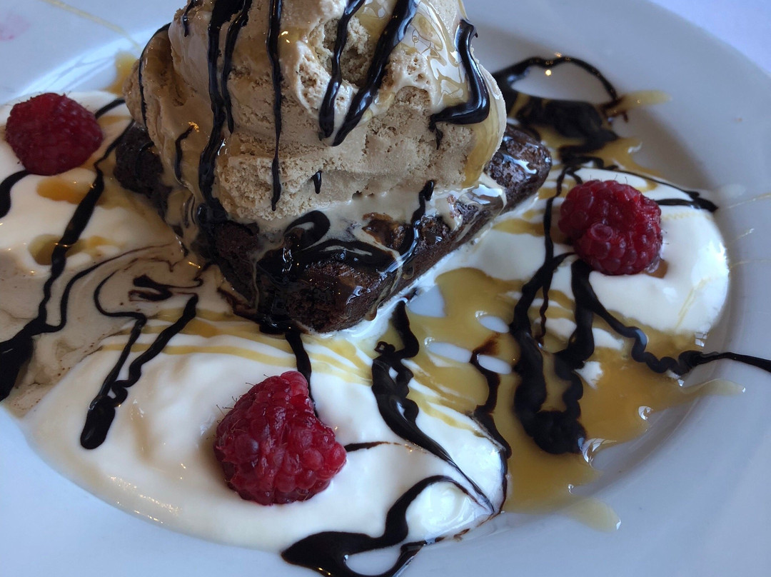 Amado餐馆和美食-Shelby's Bistro