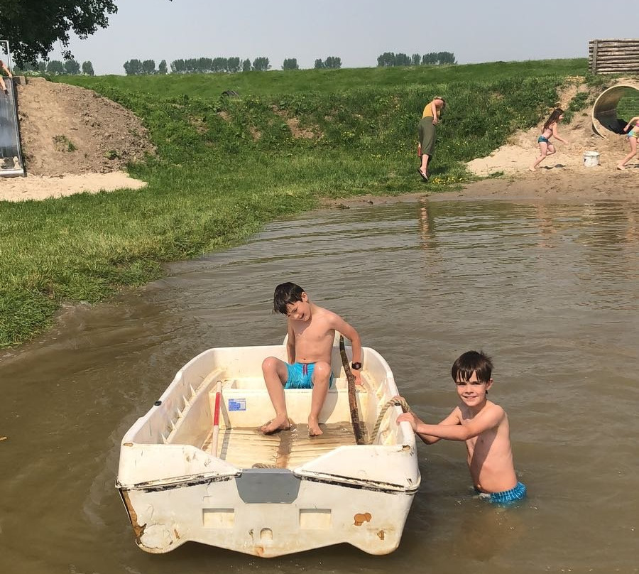 Natuurspeelplaats Bûûtenplaets-Ooltgensplaat必去景点