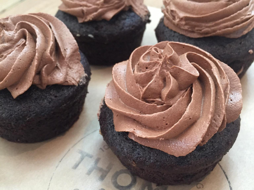 Thomas & Sons Coffee Bar & Eatery