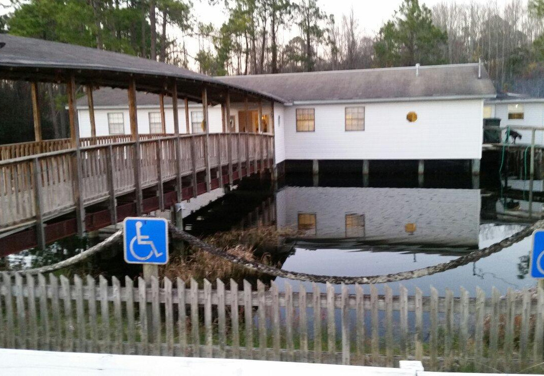 Hortense餐馆和美食-Otter Creek Restaurant