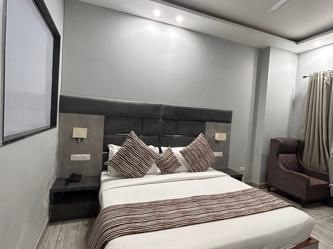 瓦斯达大酒店主图