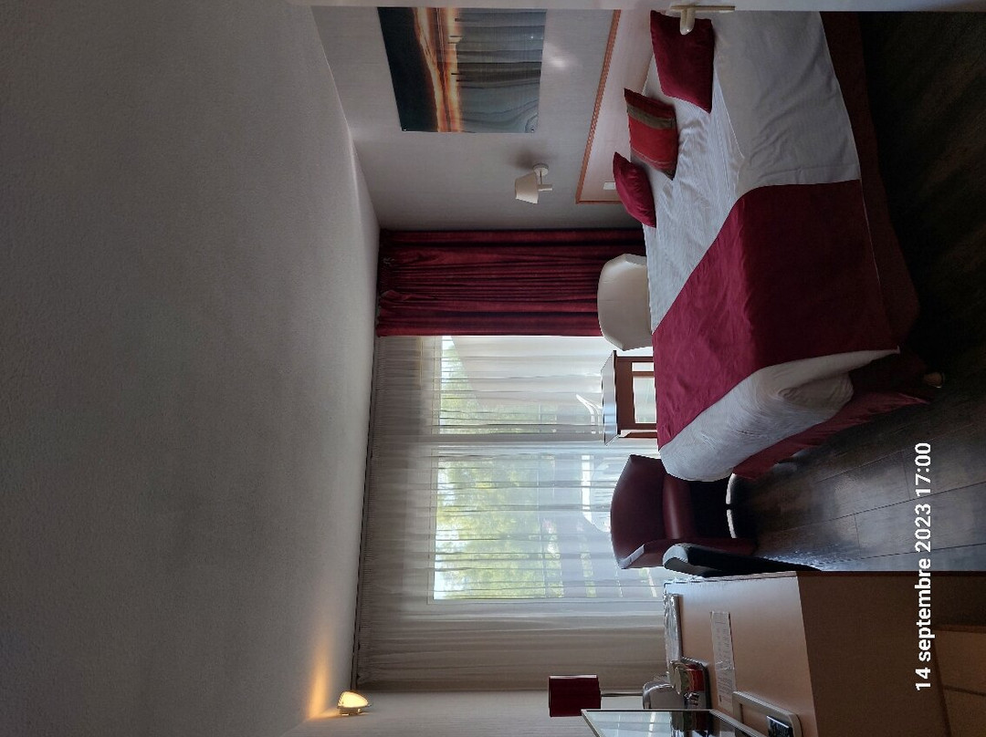 Hotel Larc En Ciel主图