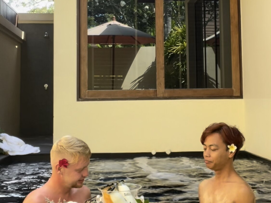 Khanom Beach Resort & Spa