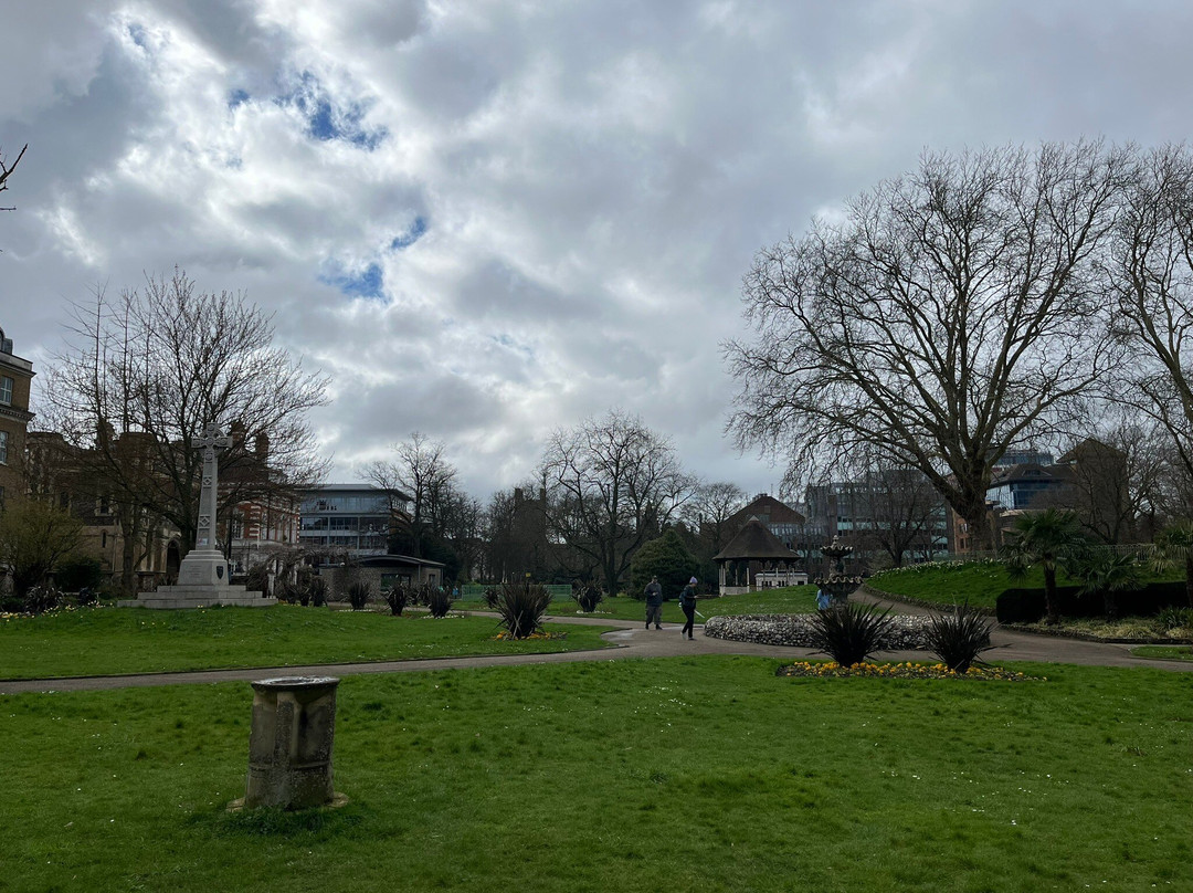 Forbury Gardens-雷丁必去景点