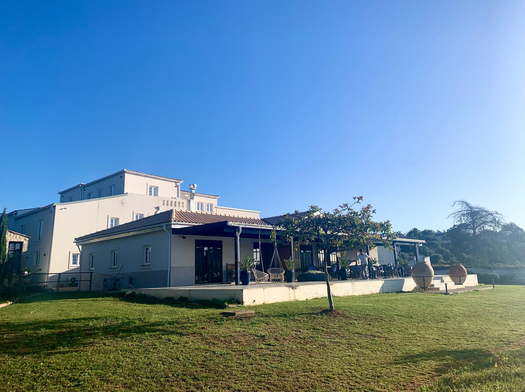 Solar Alvura Health Hotel主图