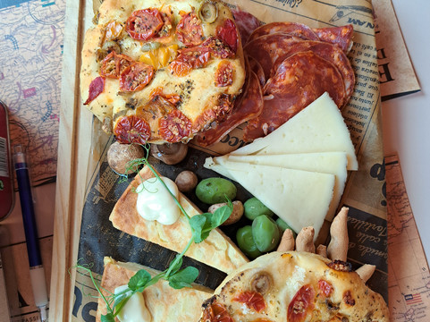 Dinner Train-阿姆斯特丹必去景点