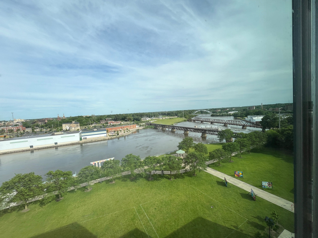 Embassy Suites Rockford Riverfront主图