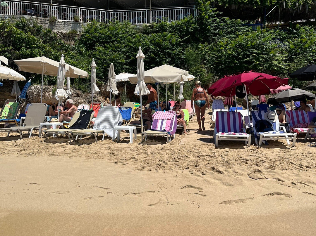 Nondas Apartments主图