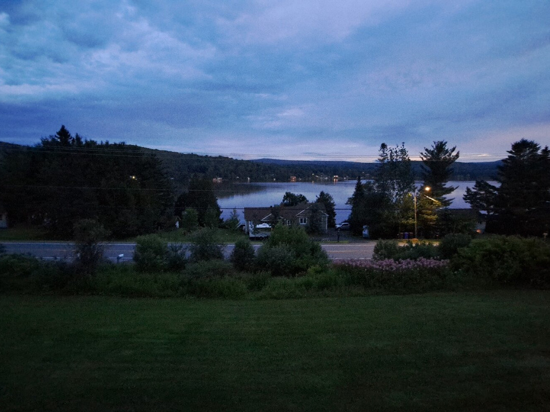 La Maison Bleue du Lac Wallace主图