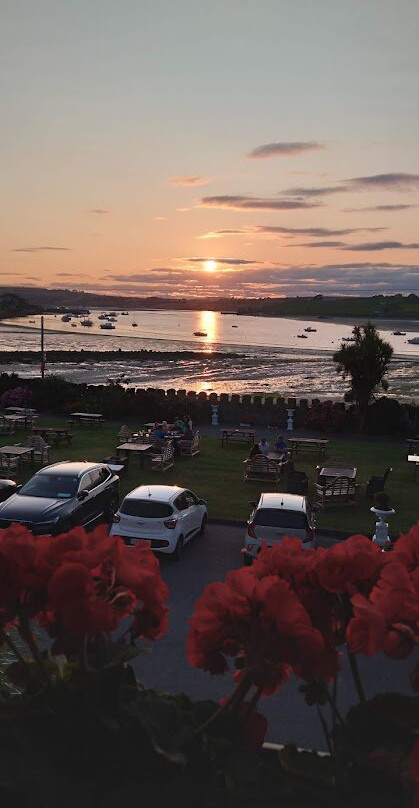 Courtmacsherry Hotel主图