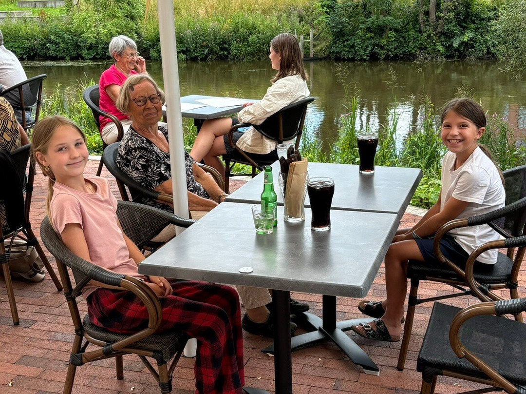 Café Å