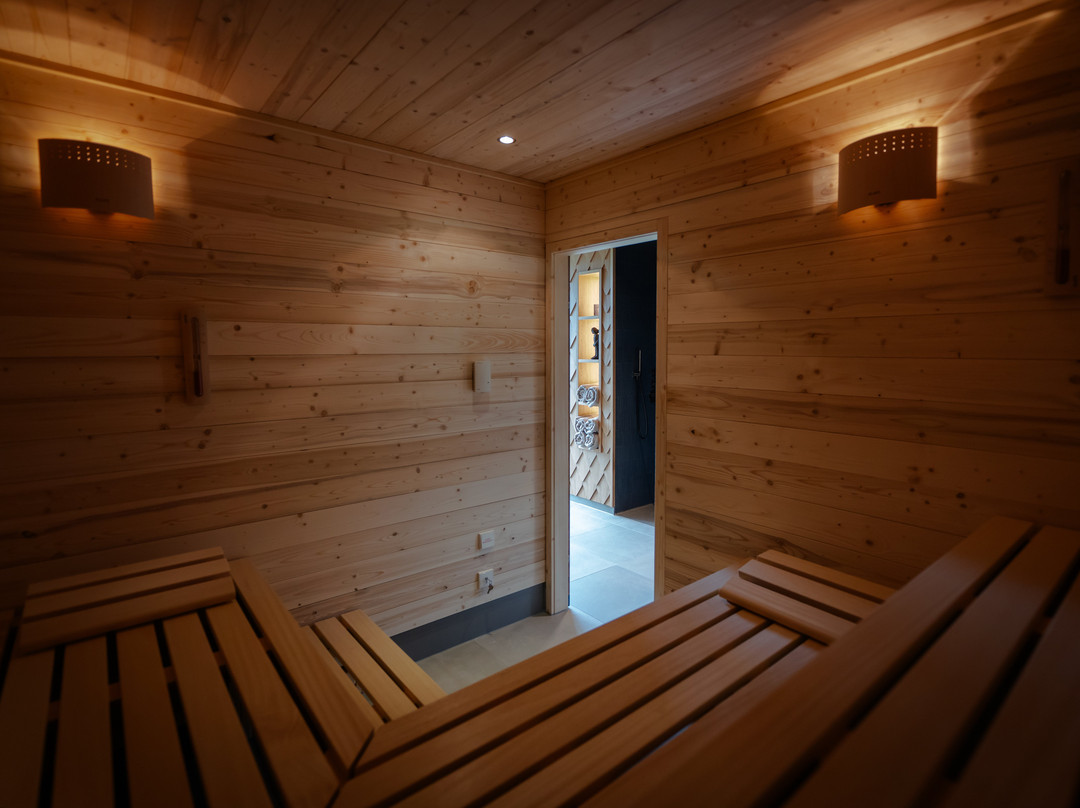 Tholes Hotel Bucken主图