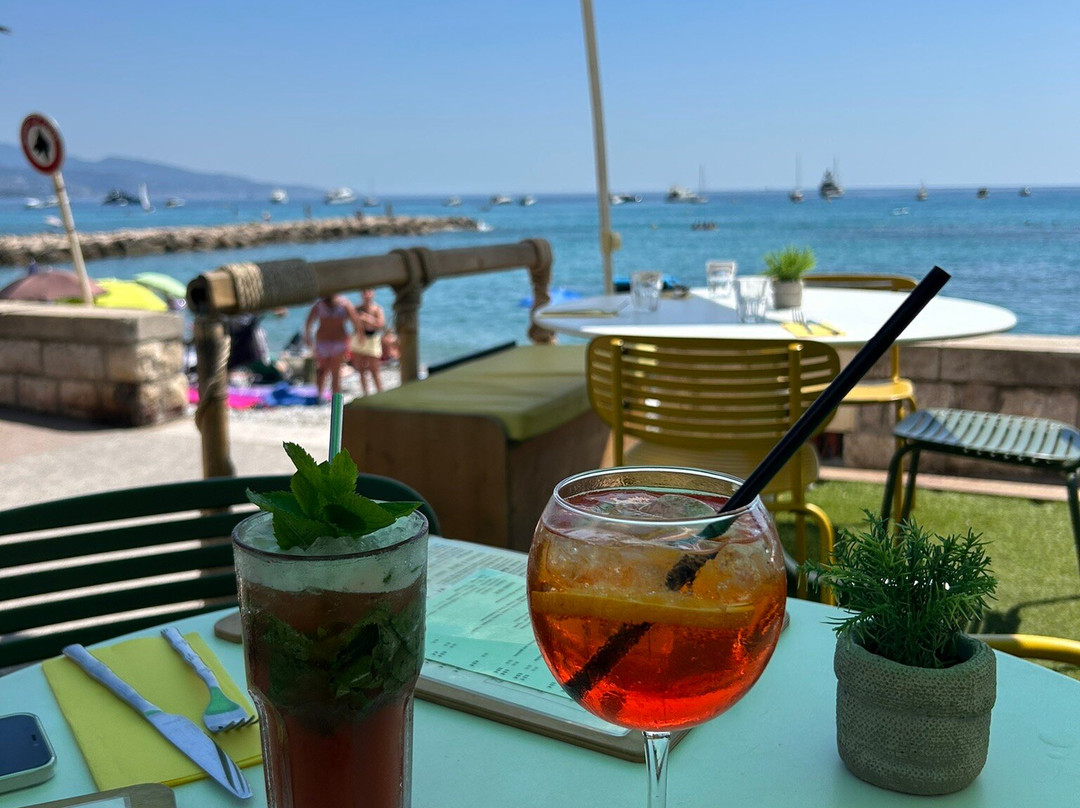 Bamboo Green Kitchen