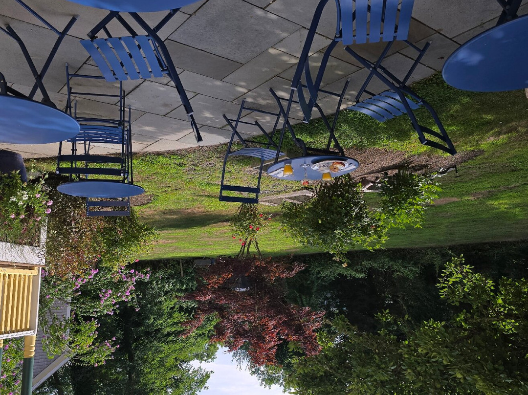 Inn at the Oaks主图